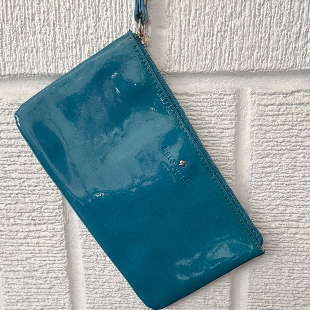 Kate Spade Glossy Teal Wristlet Clutch